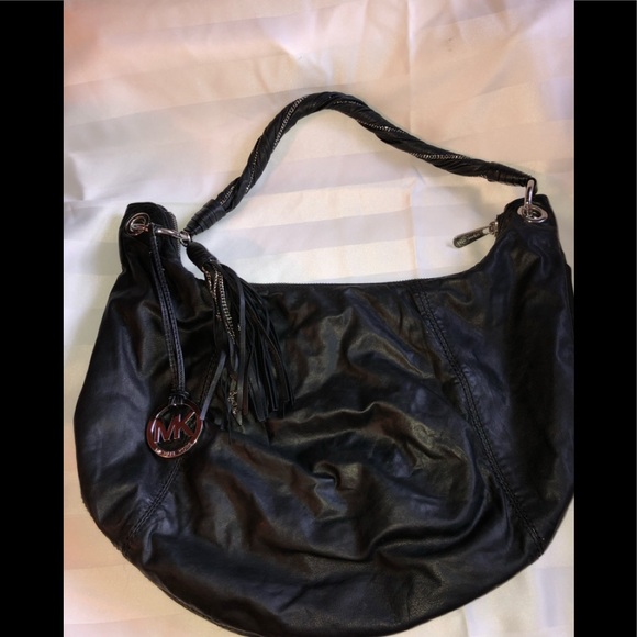 Michael Kors Handbags - ❤️Michael Kors bag💕